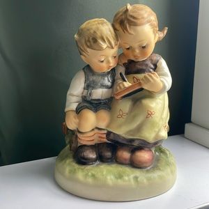 Hummel “the smart little sister dad kluge schwesterlein